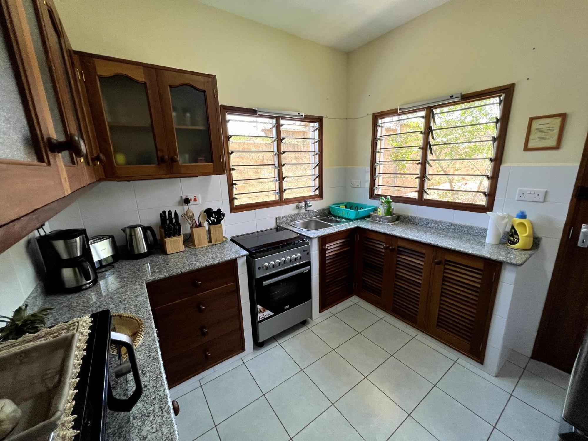 Paradiesische Villa Maisha Mazuri Mit Pool. Terrasse Und Personal Diani Beach Esterno foto
