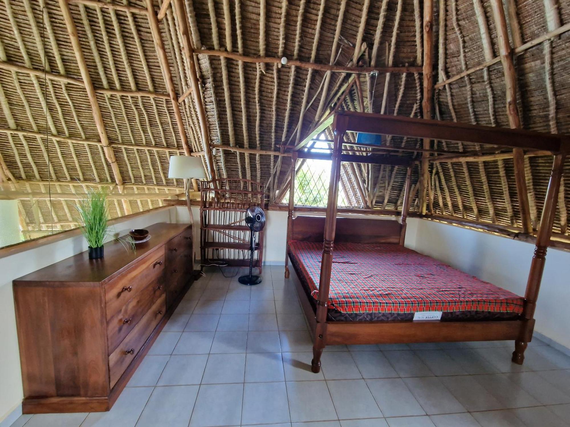 Paradiesische Villa Maisha Mazuri Mit Pool. Terrasse Und Personal Diani Beach Esterno foto
