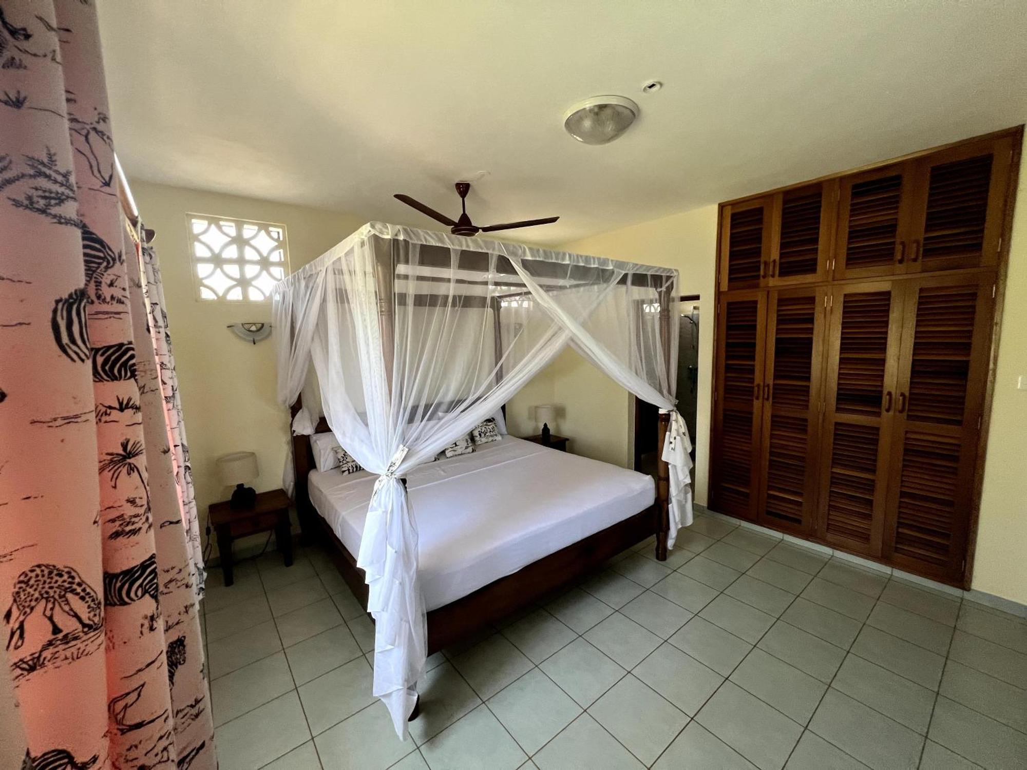 Paradiesische Villa Maisha Mazuri Mit Pool. Terrasse Und Personal Diani Beach Esterno foto
