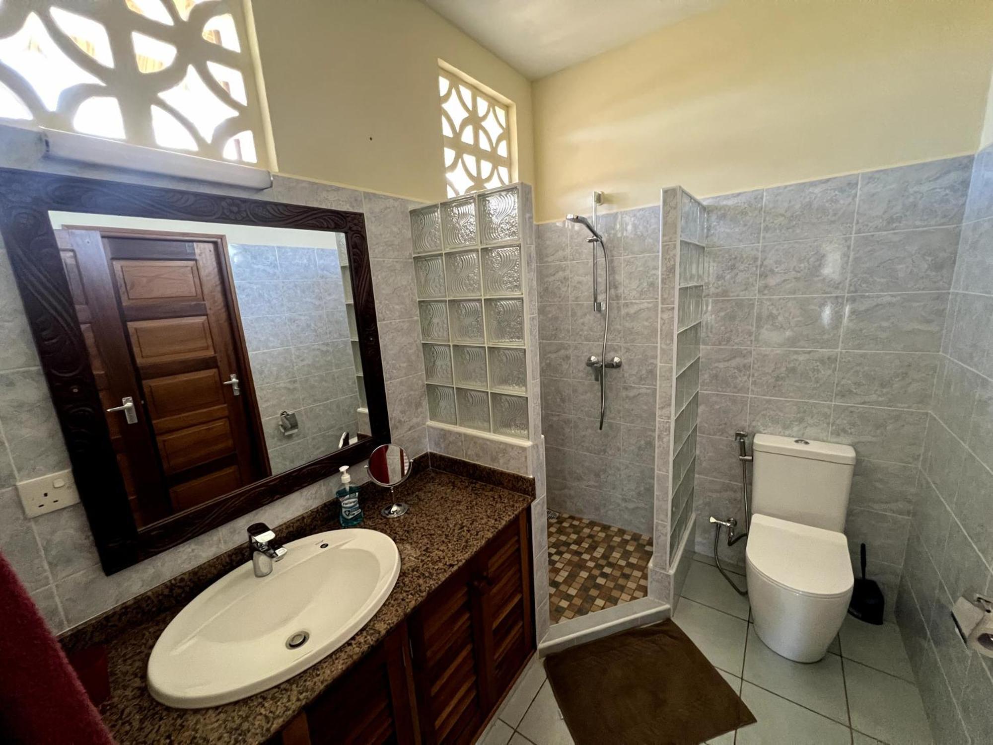 Paradiesische Villa Maisha Mazuri Mit Pool. Terrasse Und Personal Diani Beach Esterno foto