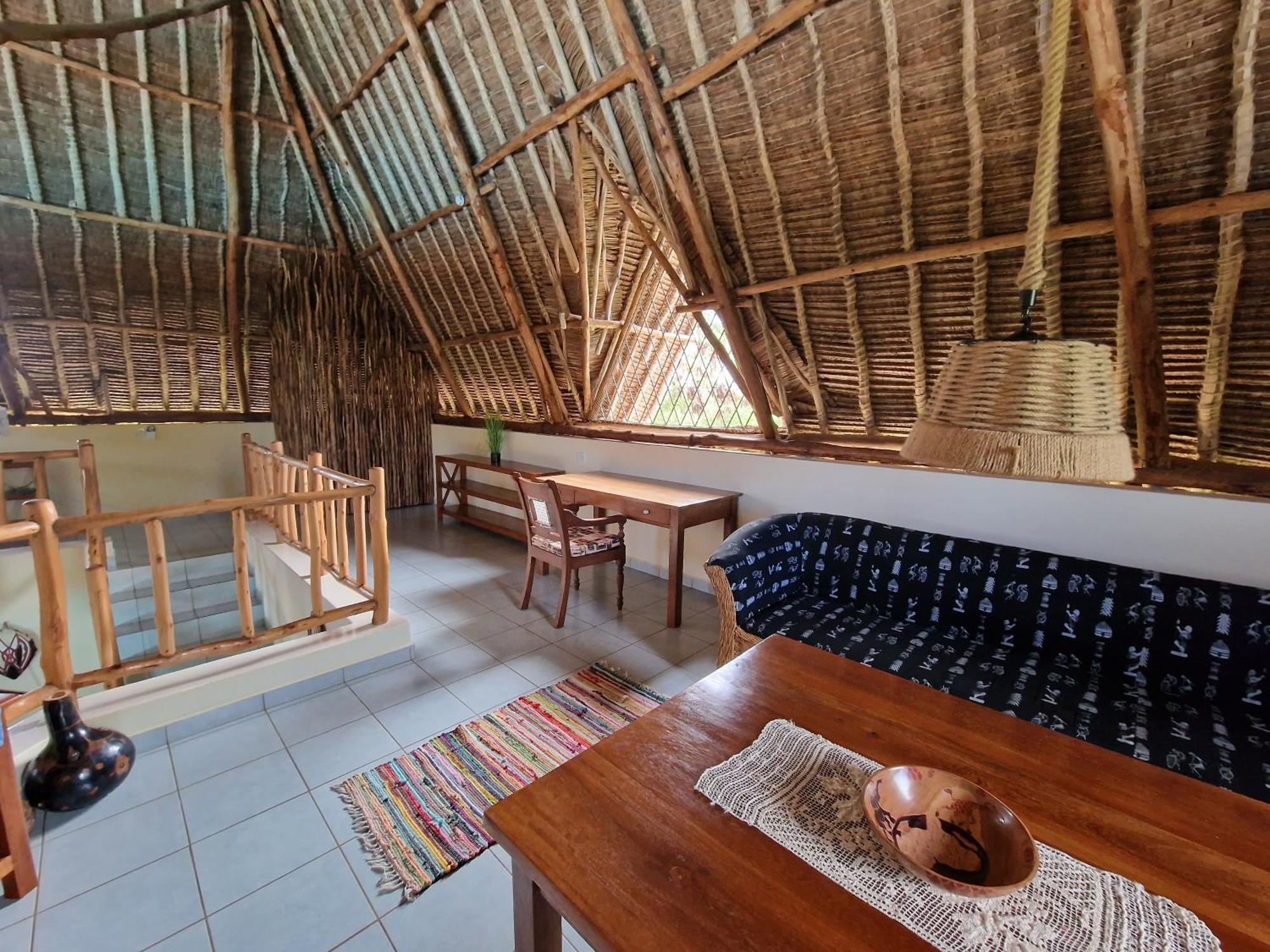Paradiesische Villa Maisha Mazuri Mit Pool. Terrasse Und Personal Diani Beach Esterno foto